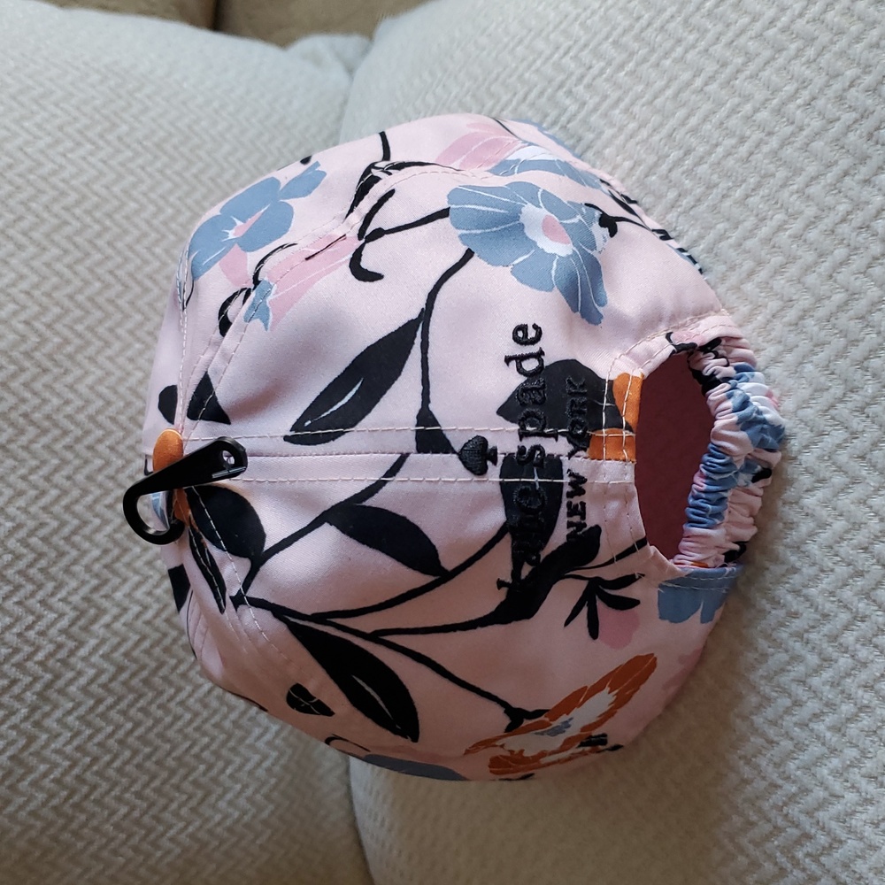 Kate Spade New York Logo Cap/Floral Pearl Blush - Picture 4 of 12